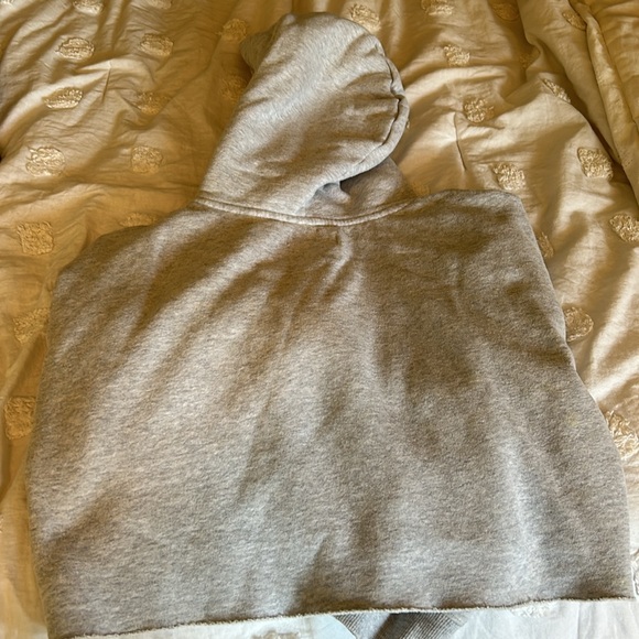 TNA Cropped Raw Hem hoddie - Picture 3 of 3